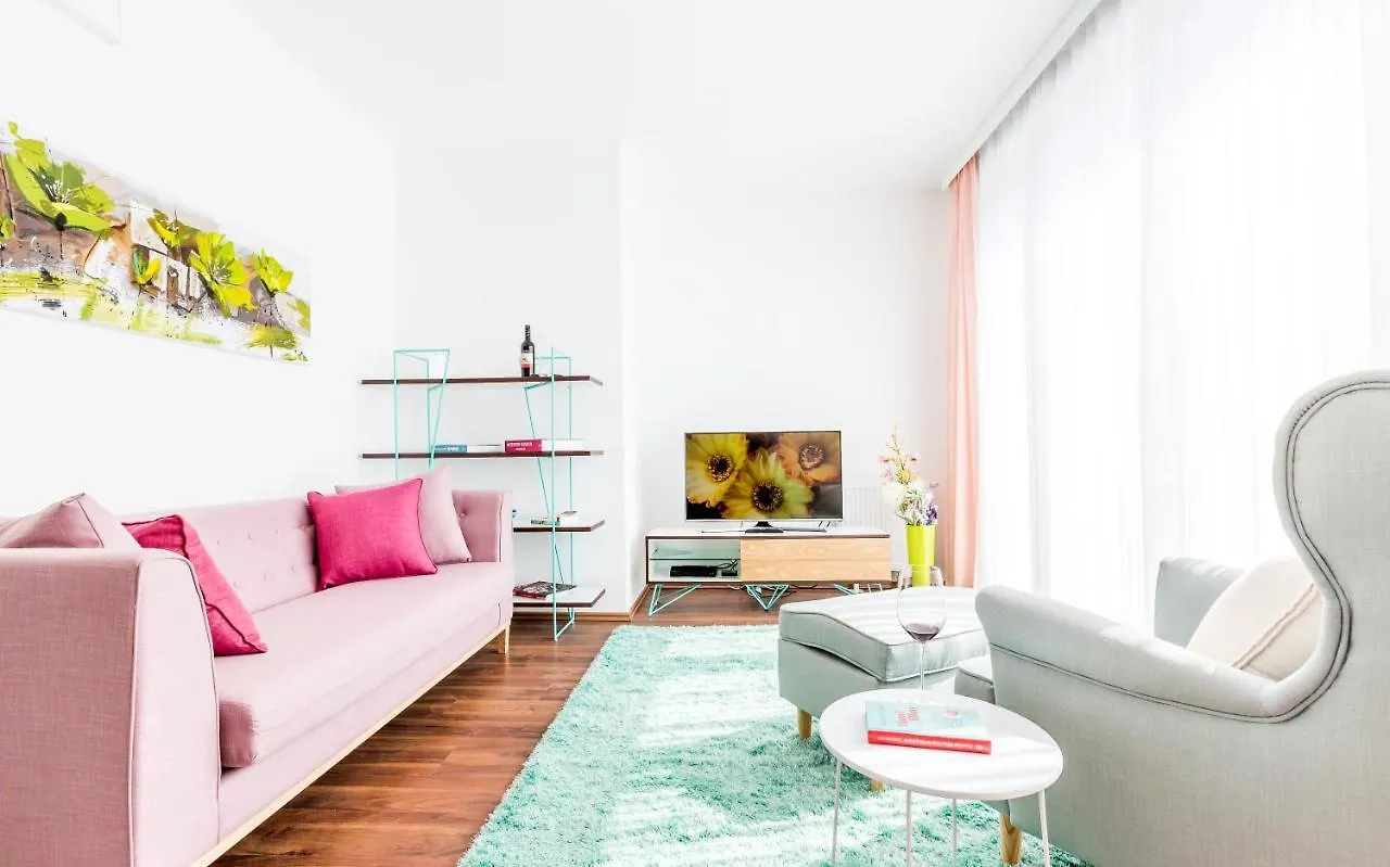 Simtown Suite Apartments Vienna
