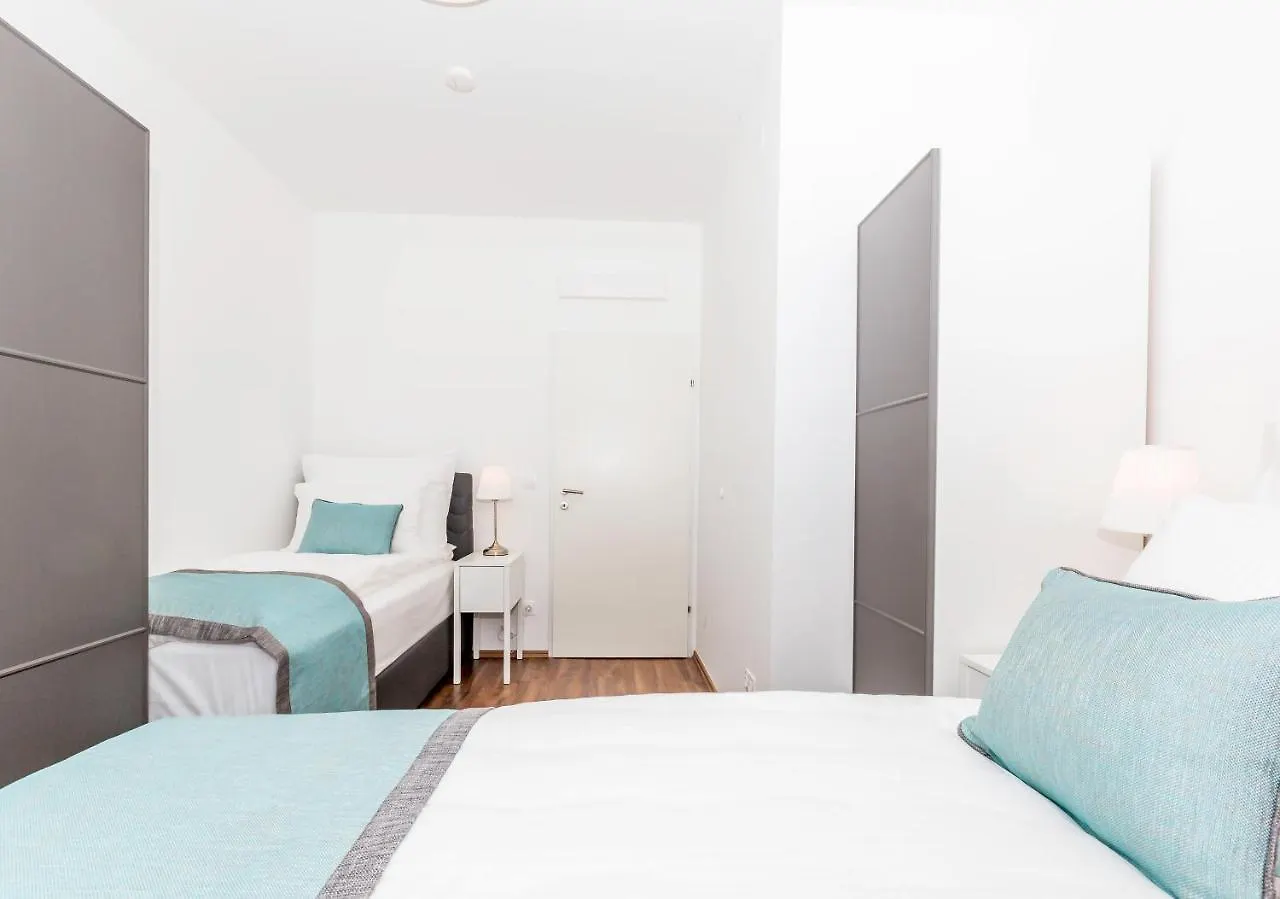 Simtown Suite Apartments Vienna 0*,